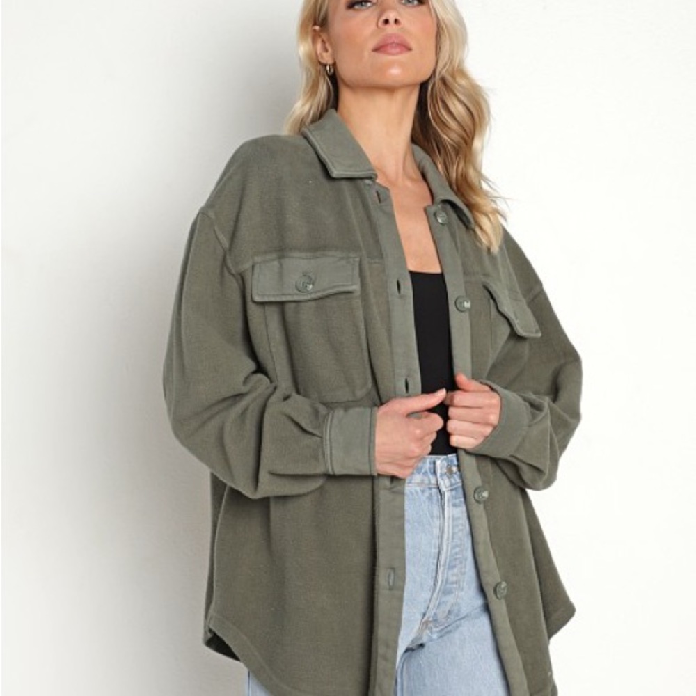 Olive Green Women's Sweater - Picture 2 of 4
